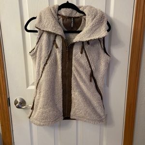 Kuhl vest in excellent condition
